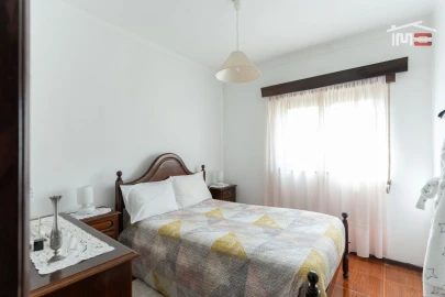 Moradia T3 para Venda em Nossa Senhora da Piedade