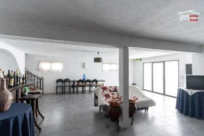 Moradia T3 para Venda em Nossa Senhora da Piedade