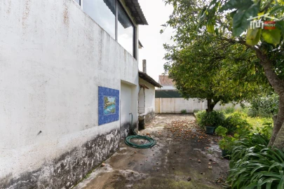 Moradia T3 para Venda em Nossa Senhora da Piedade