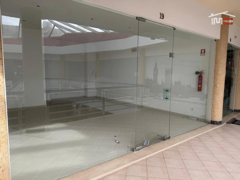 Loja para Venda em Nossa Senhora da Piedade Foto 1