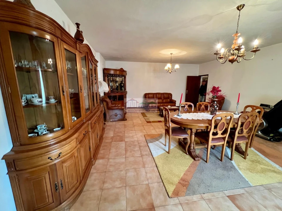 Apartamento T3 para Venda em Alfandega da Fe Foto 2