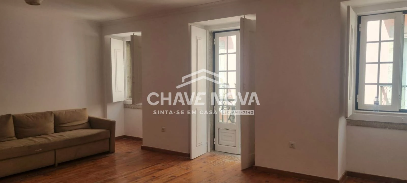 Apartamento T2 para Venda em Misericórdia Foto 4