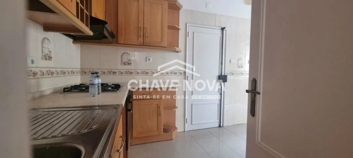 Apartamento T2 para Venda em Misericórdia Foto 5