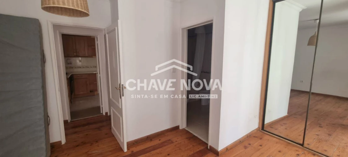 Apartamento T2 para Venda em Misericórdia Foto 10