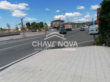 Terreno para Venda em Fânzeres e São Pedro da Cova