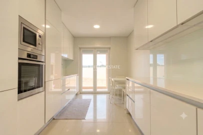 Apartamento T3 para Venda em Tavarede