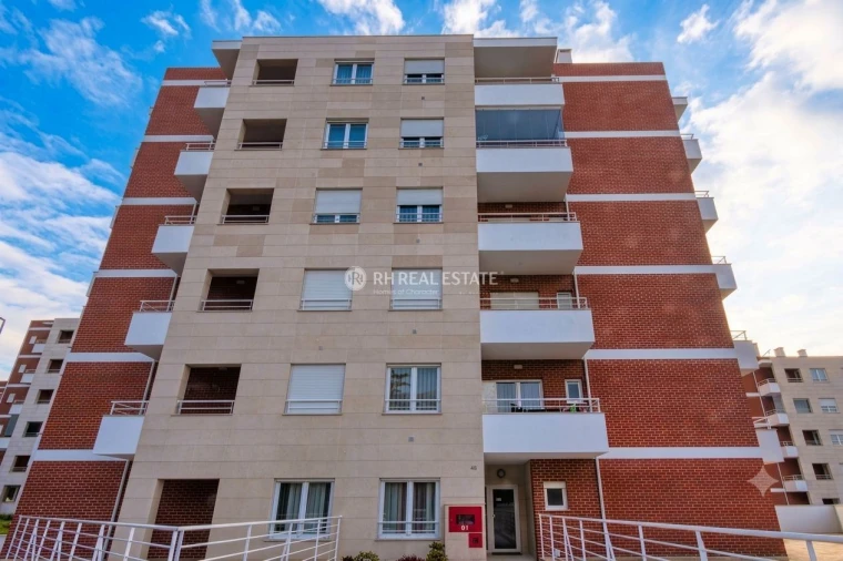 Apartamento T3 para Venda em Tavarede Foto 6
