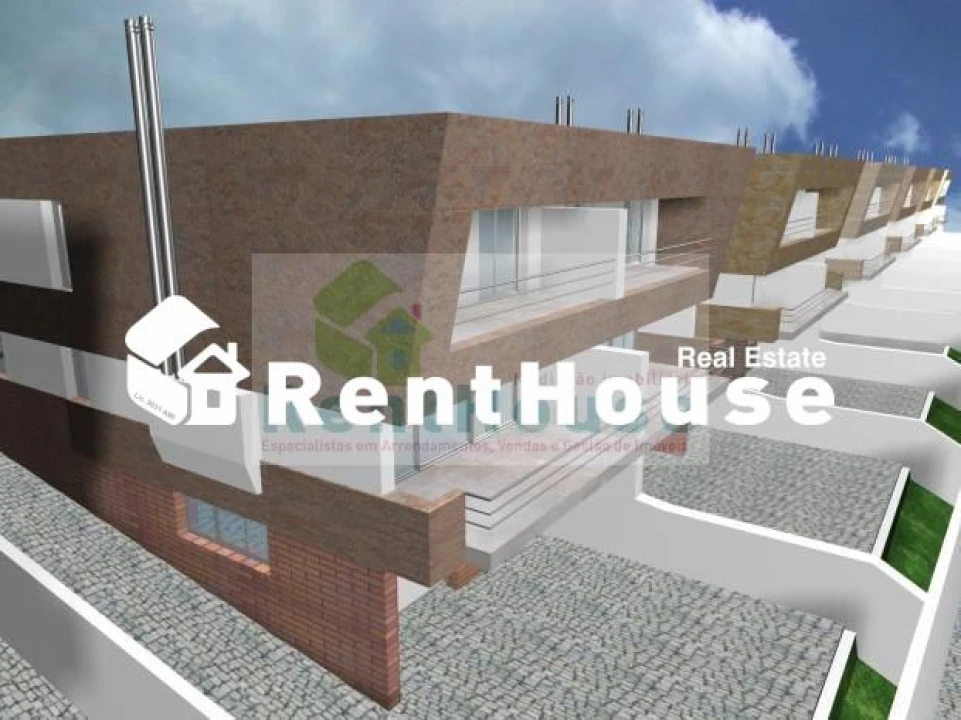 Moradia T4 para Venda em Tavarede Foto 3