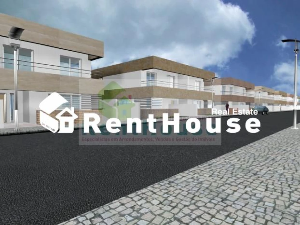 Moradia T4 para Venda em Tavarede Foto 2