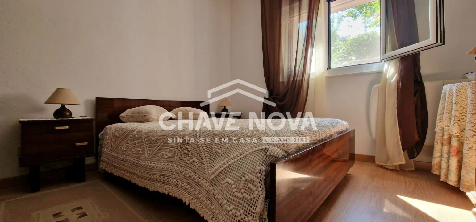 Moradia T4 para Venda em Vilar e Viveiro Foto 12