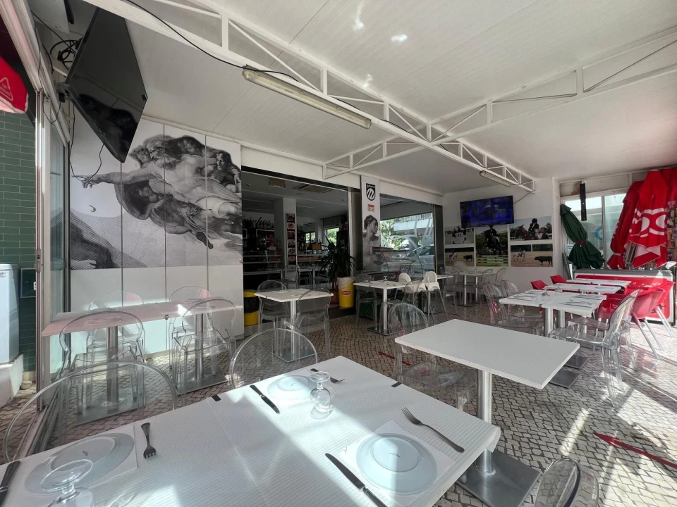 Negócio para Venda em Quarteira Foto 13