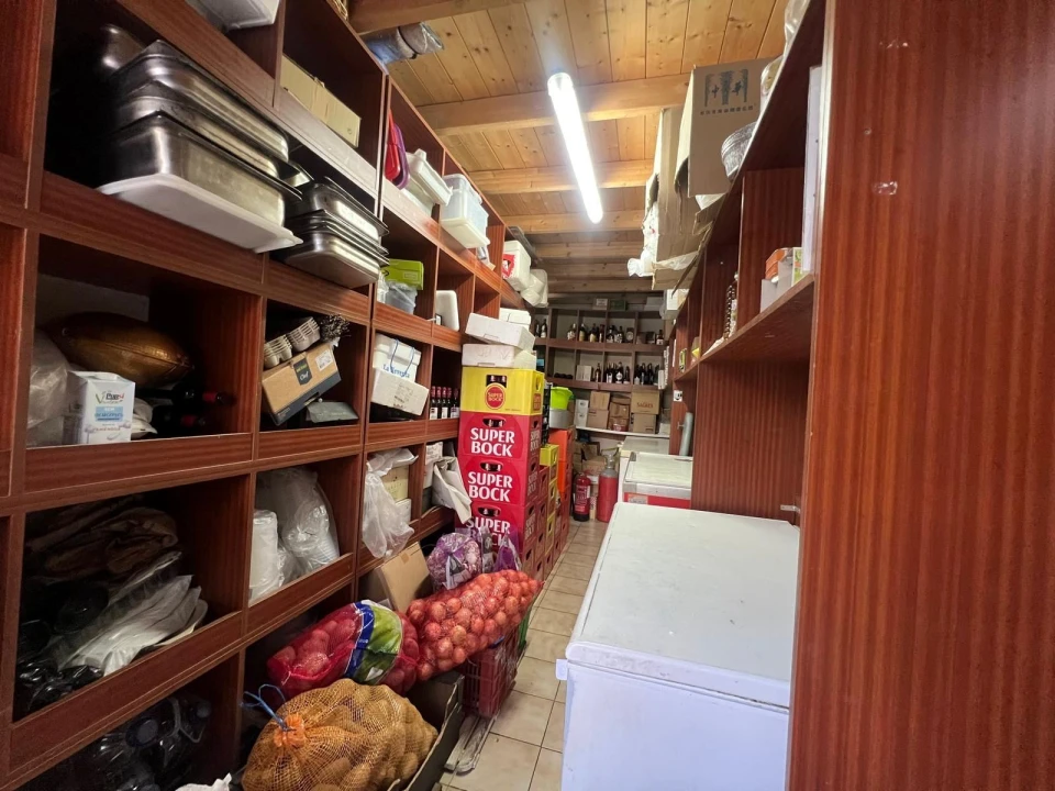 Negócio para Venda em Quarteira Foto 21