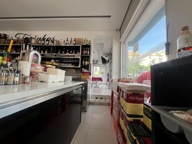 Negócio para Venda em Quarteira Foto 17