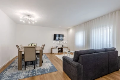 Moradia T2 para Venda em Merelim (São Paio), Panoias e Parada de Tibães