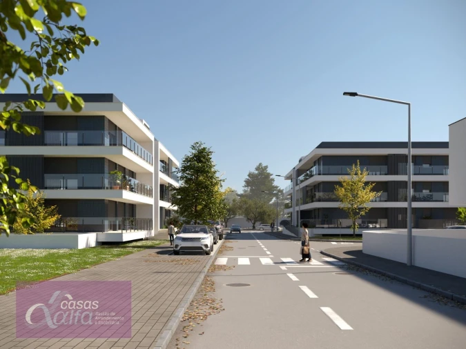 Apartamento T4 para Venda em Parceiros e Azoia Foto 16