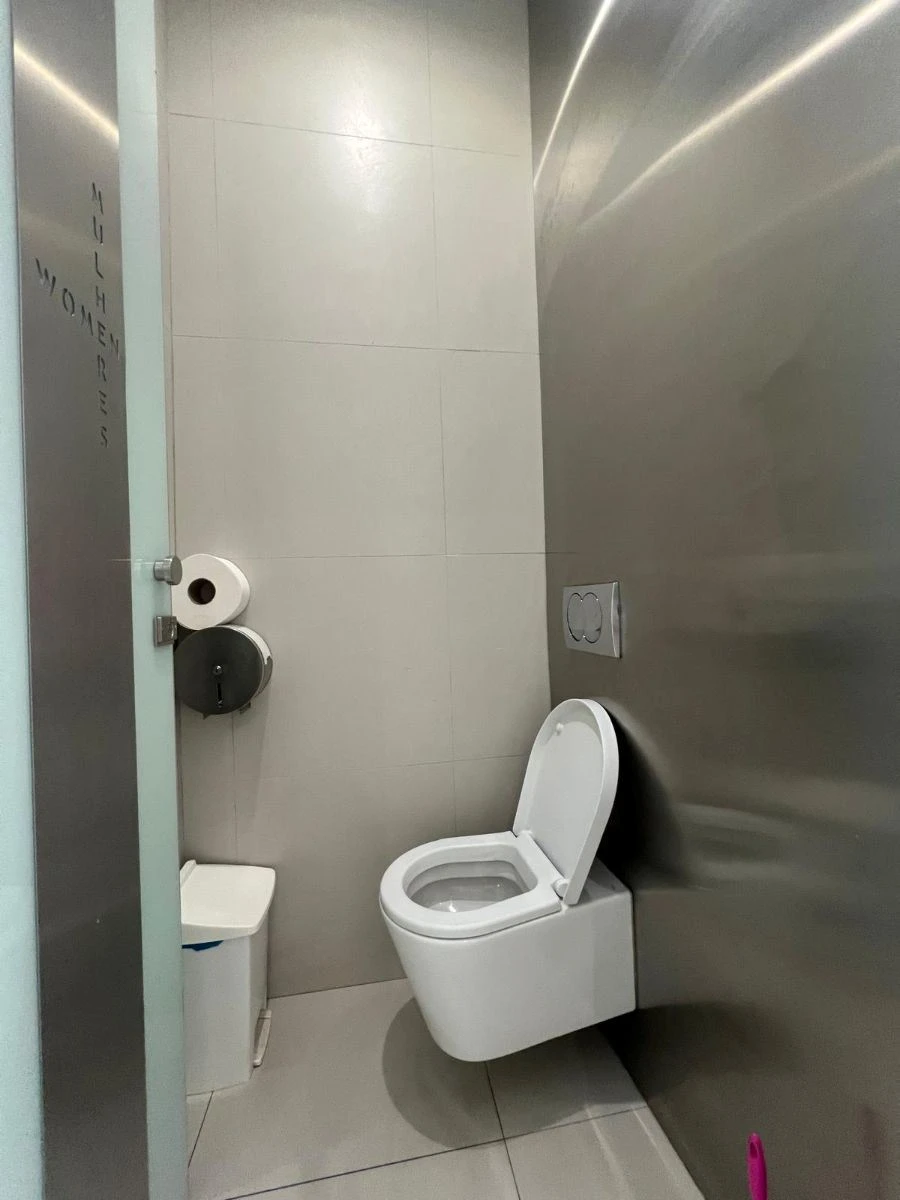 Negócio para Trespasse em Quarteira Foto 12