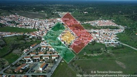 Negócio para Venda em Cabeção