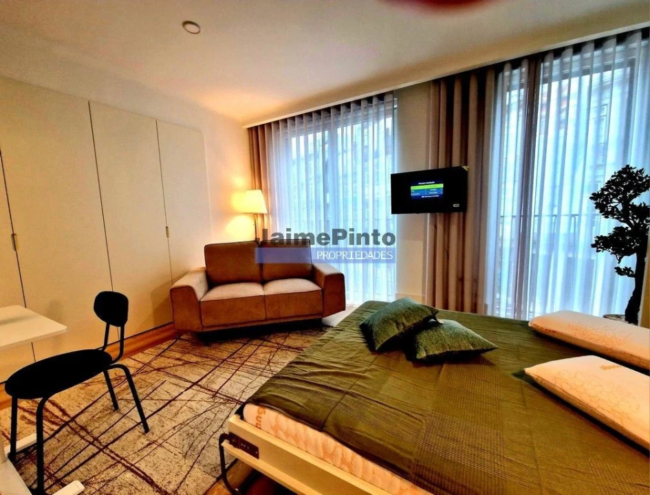 Apartamento T1 para Venda em Cedofeita, Santo Ildefonso, Sé, Miragaia, São Nicolau e Vitória Foto 6