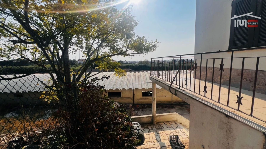 Terreno Misto para Venda em Alcochete Foto 4