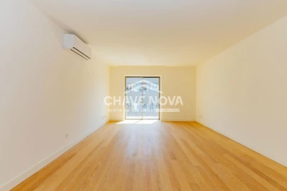Apartamento T2 para Venda em Santo António