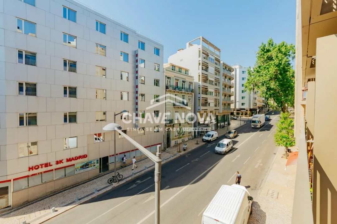 Apartamento T1 para Venda em Santo António Foto 21