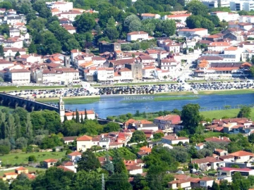 Terreno para Venda em Calheiros