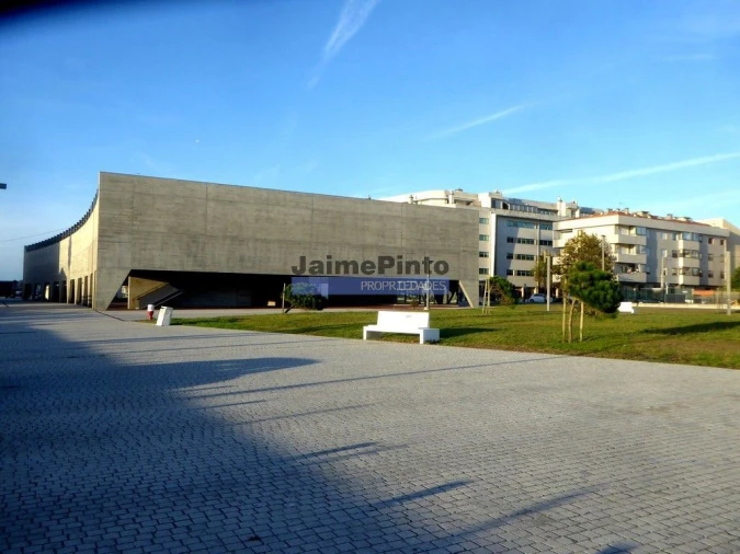 Terreno P/ Prédio para Venda em Espinho Foto 2