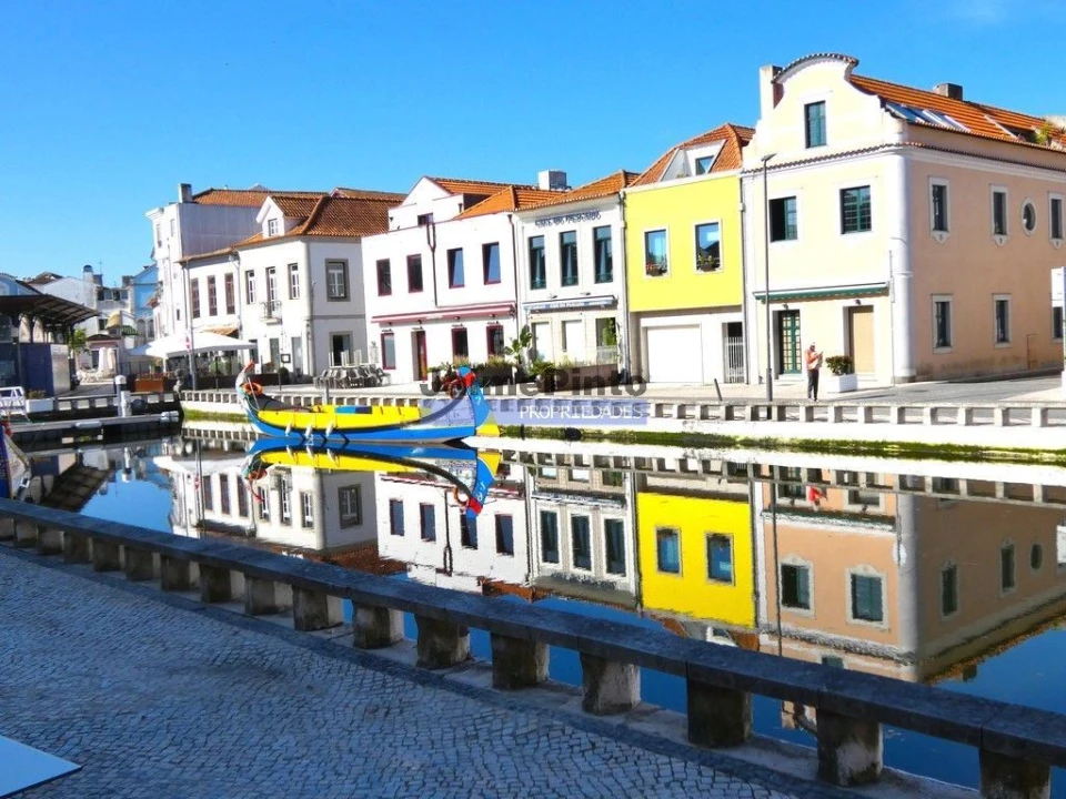 Apartamento T4 para Venda em Glória e Vera Cruz Foto 9