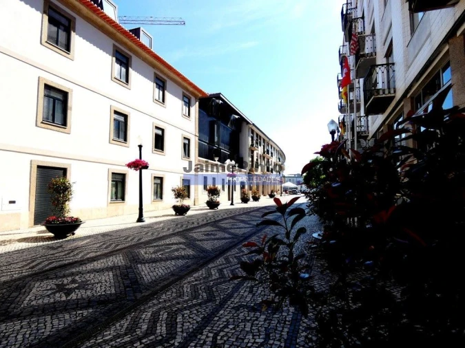 Apartamento T4 para Venda em Glória e Vera Cruz Foto 8