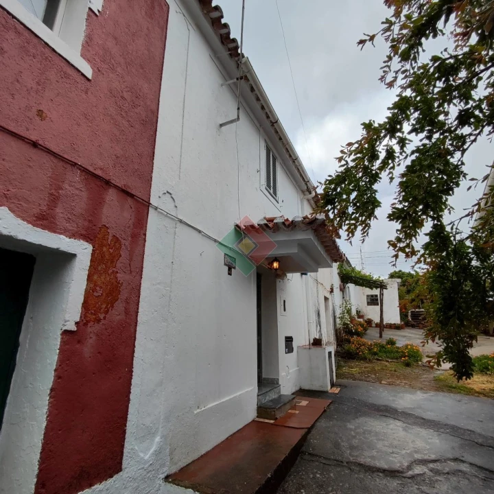 Moradia T2 para Venda em Santa Maria de Marvão Foto 3