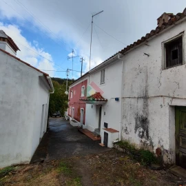 Moradia T2 para Venda em Santa Maria de Marvão