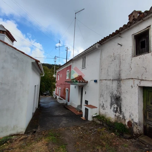 Moradia T2 para Venda em Santa Maria de Marvão Foto 4