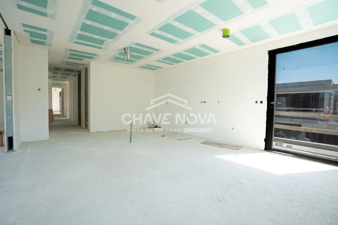 Moradia T3 para Venda em São Felix da Marinha Foto 17