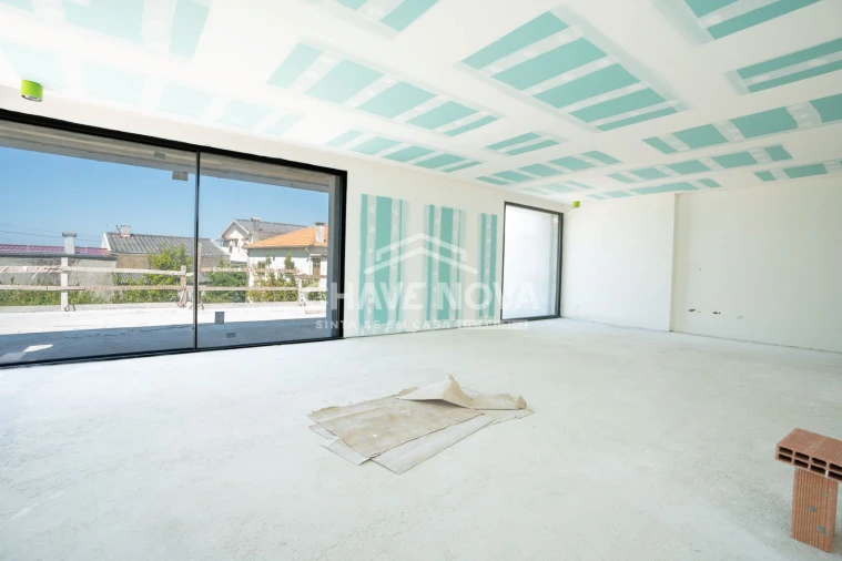 Moradia T3 para Venda em São Felix da Marinha Foto 15