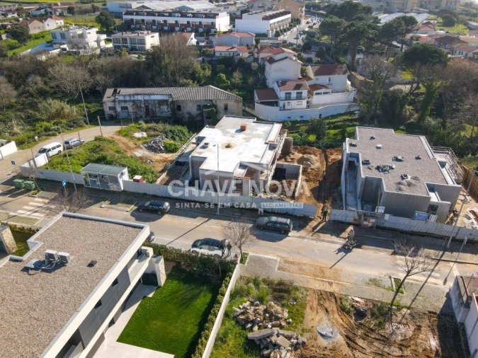 Moradia T3 para Venda em São Felix da Marinha Foto 10