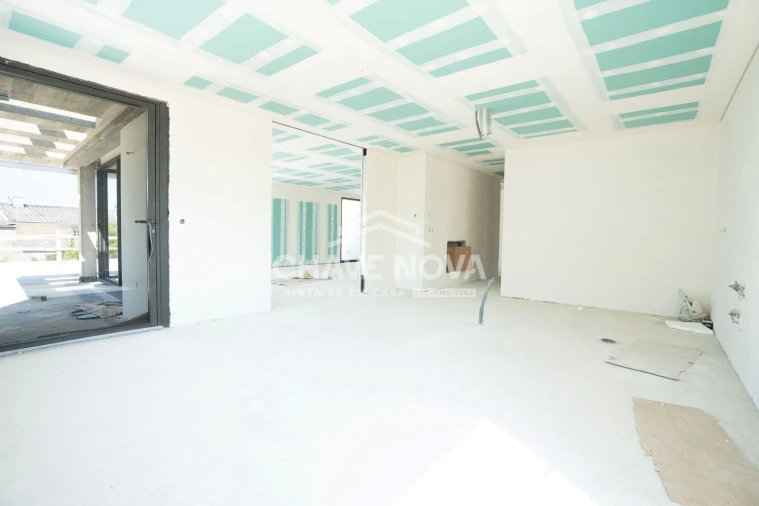 Moradia T3 para Venda em São Felix da Marinha Foto 20
