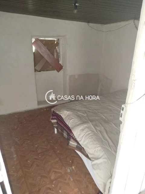 Moradia T2 para Venda em Santos Evos