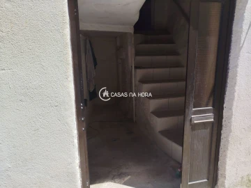 Moradia T2 para Venda em Santos Evos