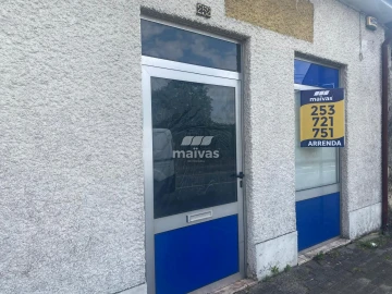 Loja para Arrendamento em Soutelo
