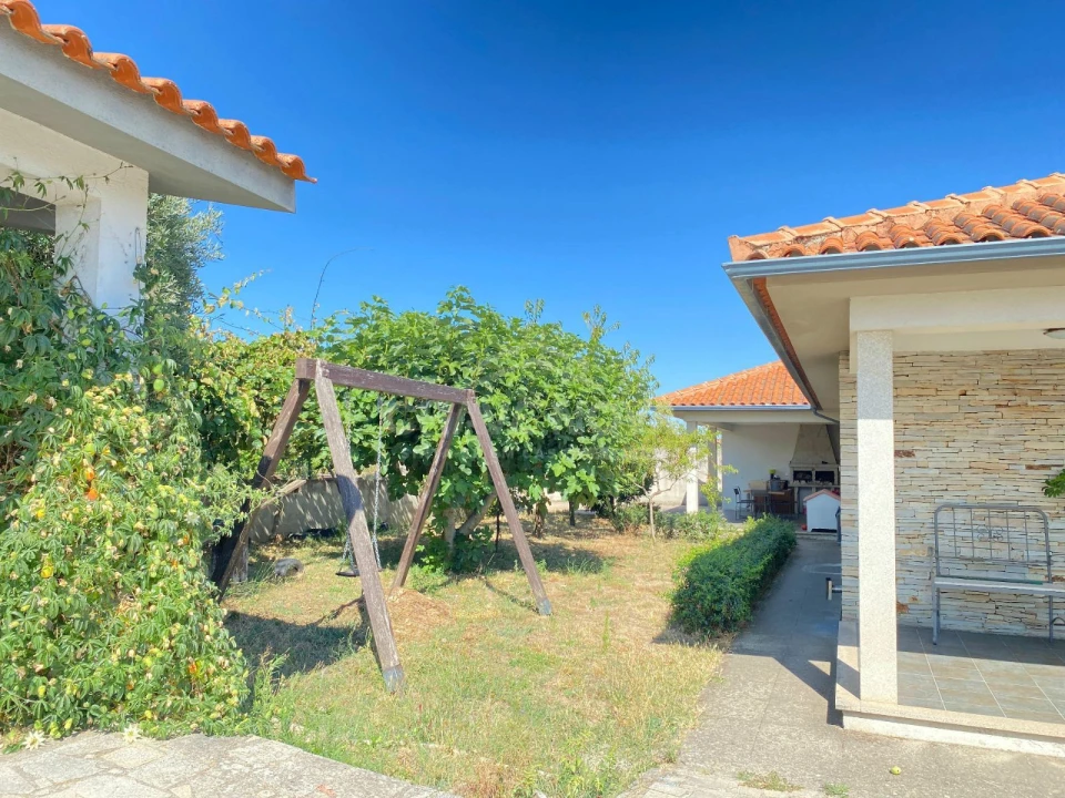 Moradia T4 para Venda em Vilarandelo Foto 22