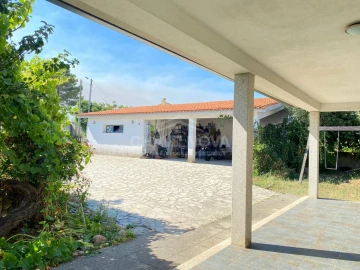 Moradia T4 para Venda em Vilarandelo