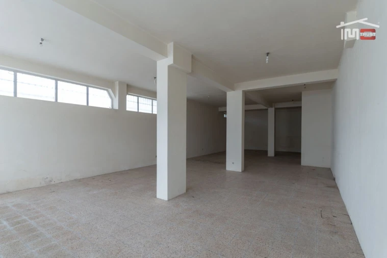 Loja para Arrendamento em Nossa Senhora da Piedade Foto 5