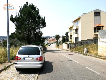 Terreno para Venda em Rio Tinto