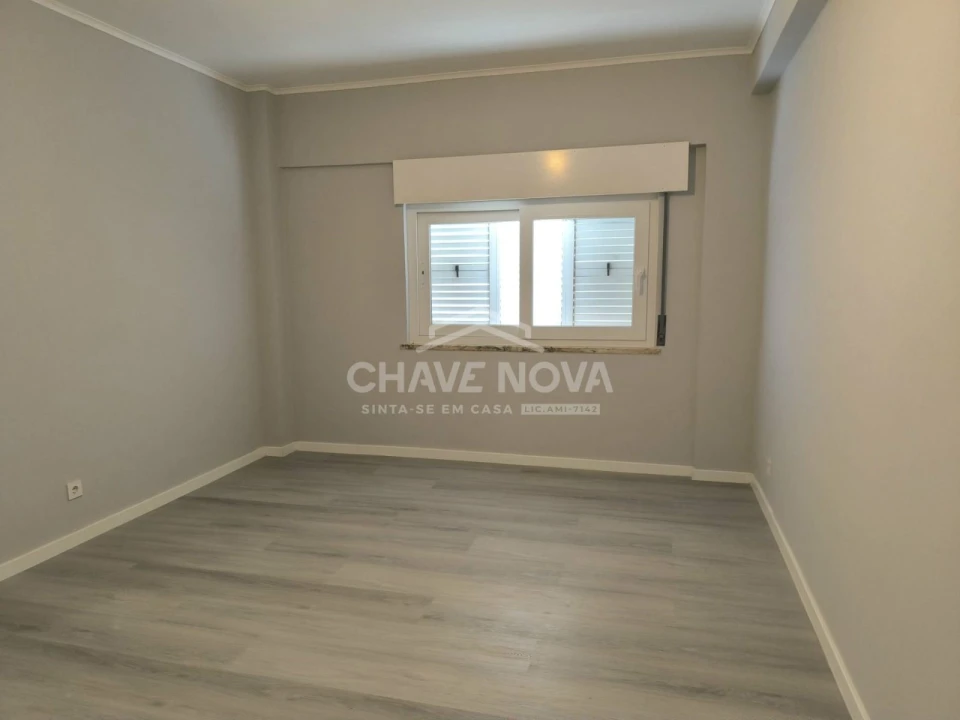 Apartamento T3 para Venda em Loures Foto 13
