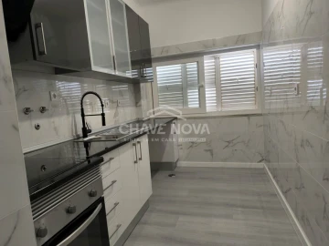 Apartamento T3 para Venda em Loures