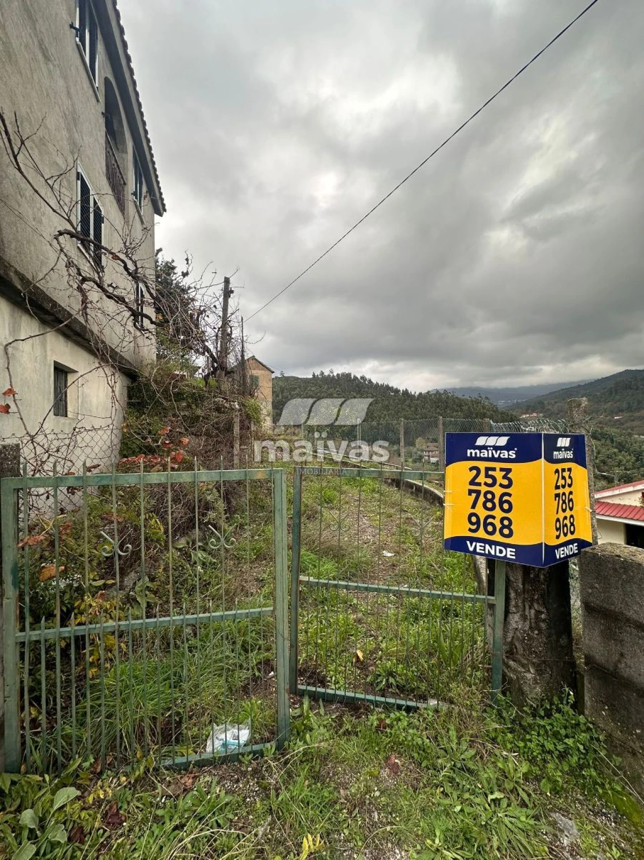 Moradia T3 para Venda em Candemil Foto 26