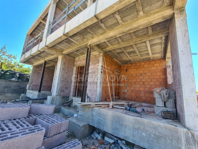 Moradia T4 para Venda em Aradas Foto 23