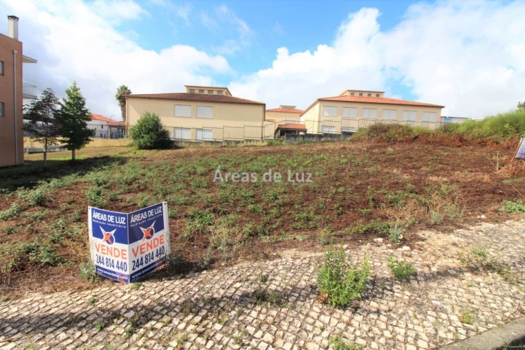 Terreno para Venda em Louriçal Foto 2