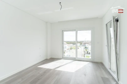 Moradia T3 para Venda em Corroios