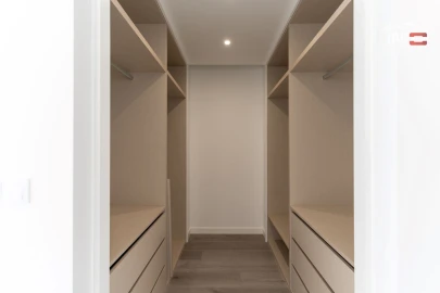 Moradia T3 para Venda em Corroios